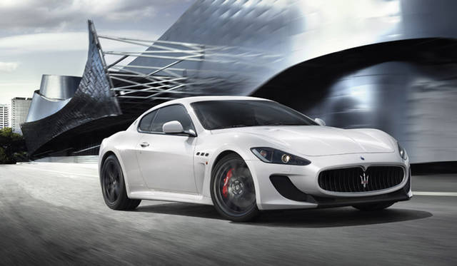 <strong>MASERATI GRANTURISMO MC STRADALE｜マセラティ グラントゥーリズモ MC ストラダーレ</strong>