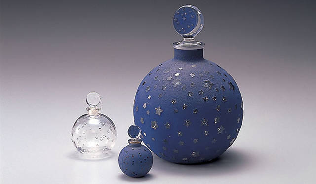 <strong>POLA MUSEUM ANNEX</strong>　「香りをイメージする香水瓶展」　「ダン・ラ・ニュイ（夜中に）」（1924年原型制作）ルネ・ラリック（デザイン）ウォルト社