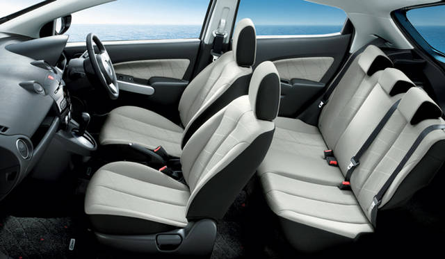 <strong>マツダ デミオ│MAZDA DEMIO</strong>