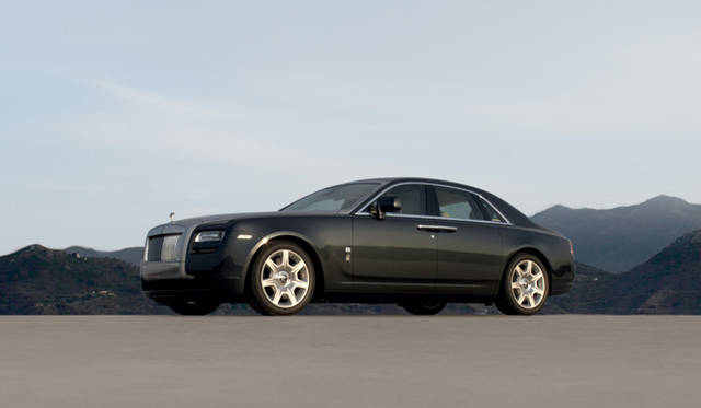 <strong>ROLLS-ROYCE GHOST｜ロールス・ロイス ゴースト</strong>