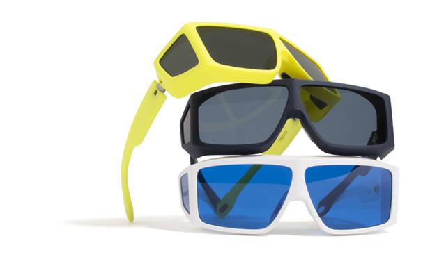 <strong>MYKITA｜マイキータ</strong>　Gordon Neon Yellow, Black and White　ロメイン・クレメーアとのコラボレーション GORDON 5万5650円 