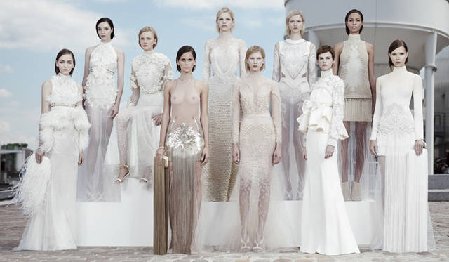 <strong>GIVENCHY HAUTE COUTURE by RICCARDO TISCI｜ジバンシー オートクチュール バイ リカルド ティッシ</strong>