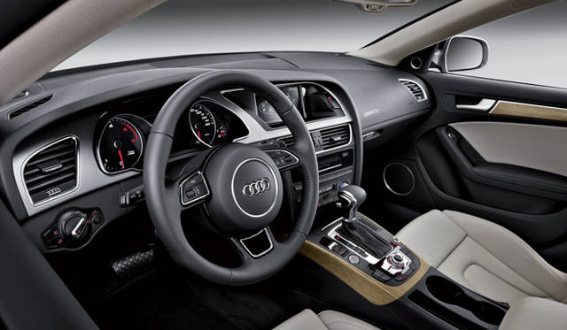 <strong>Audi S5｜アウディ S5</strong>