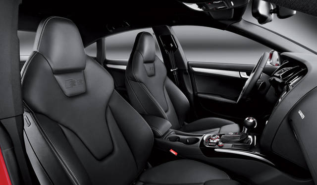 <strong>Audi S5｜アウディ S5</strong>