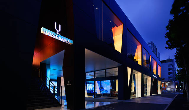 <strong>Mercedes-Benz｜メルセデス・ベンツ 「メルセデス・ベンツ コネクション」オープン</strong>