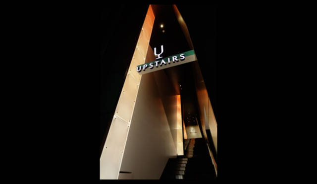 <strong>Mercedes-Benz｜メルセデス・ベンツ 「メルセデス・ベンツ コネクション」オープン</strong>