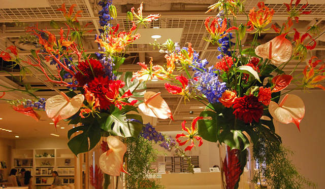 <strong>和気雅美｜FLORALUXE </strong>　フラワーデコレーション