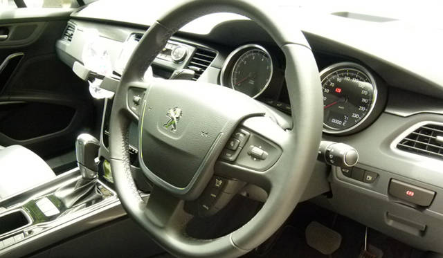 <strong>Peugeot 508｜プジョー 508</strong>