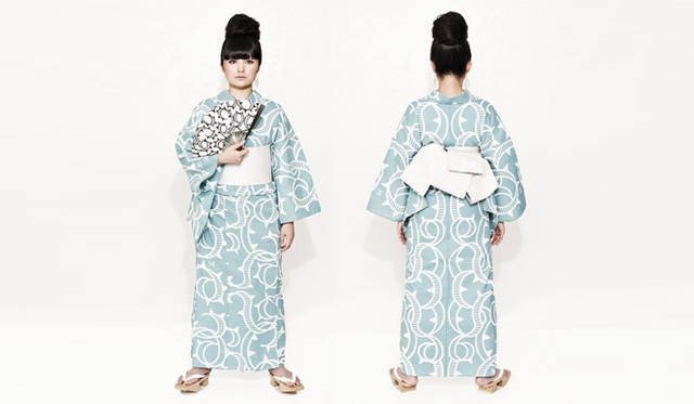 <strong>TAKAHASHI HIROKO</strong>　HIROCOLEDGE for SHISEIDO THE GINZA｜唐草模様を配した伝統染色技法の注染で染められた浴衣と江戸扇子。