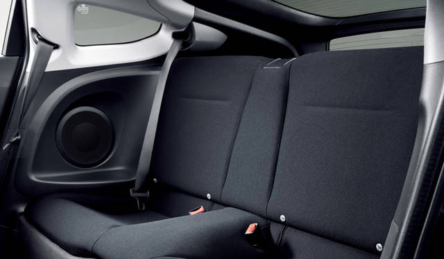 <strong>ホンダ CR-Z アルファ・ブラックレーベル│HONDA CR-Z α・Black label</strong>