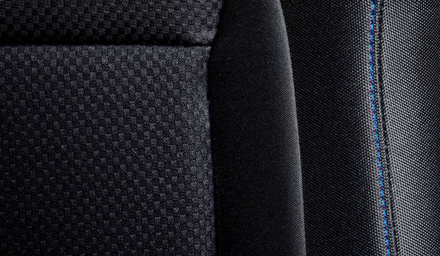 <strong>ホンダ CR-Z アルファ・ブラックレーベル│HONDA CR-Z α・Black label</strong>　ファブリックシート