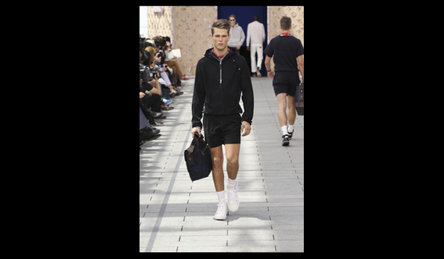 <strong>LOUIS VUITTON｜ルイ・ヴィトン</strong>　