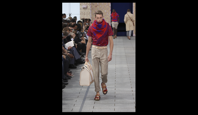 <strong>LOUIS VUITTON｜ルイ・ヴィトン</strong>　