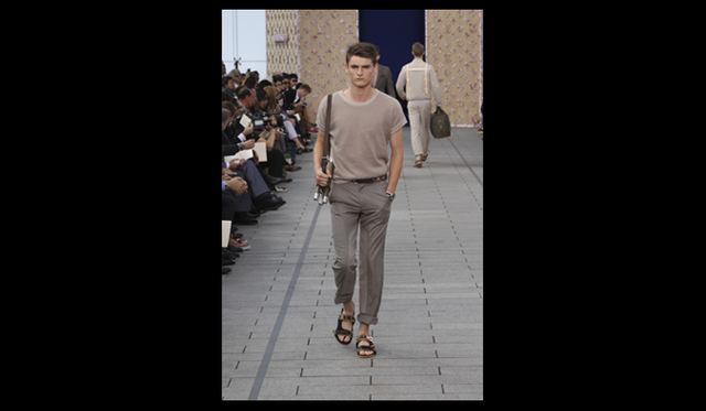 <strong>LOUIS VUITTON｜ルイ・ヴィトン</strong>　