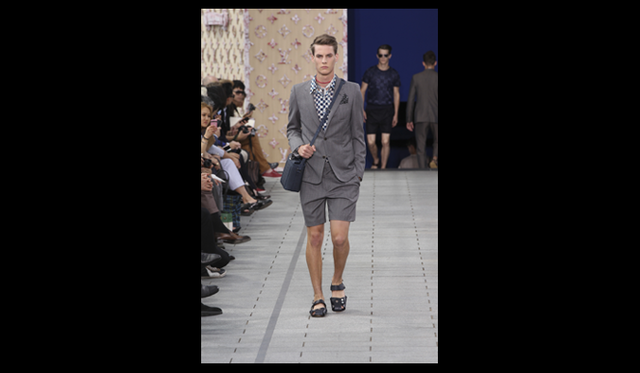 <strong>LOUIS VUITTON｜ルイ・ヴィトン</strong>　