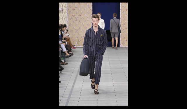 <strong>LOUIS VUITTON｜ルイ・ヴィトン</strong>　