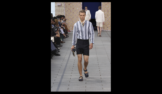 <strong>LOUIS VUITTON｜ルイ・ヴィトン</strong>　