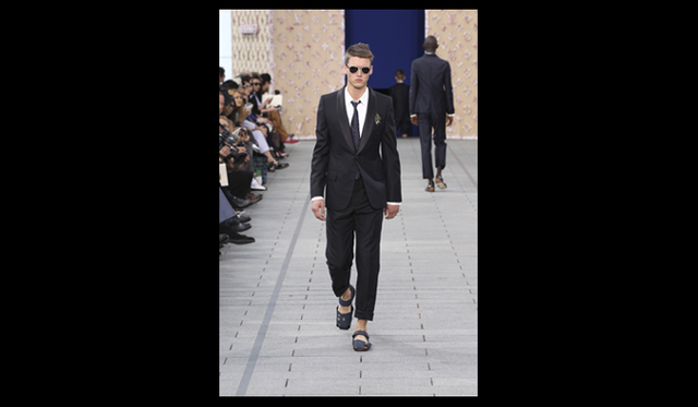 <strong>LOUIS VUITTON｜ルイ・ヴィトン</strong>　