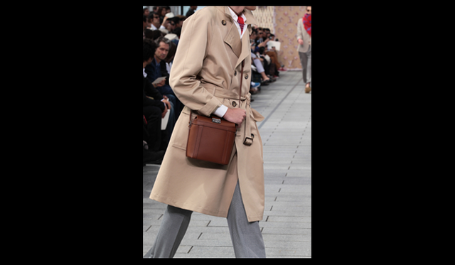 <strong>LOUIS VUITTON｜ルイ・ヴィトン</strong>　