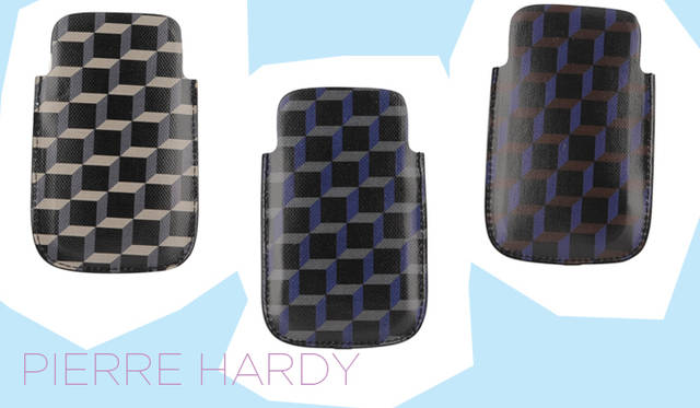 <strong>特集｜ファッションブランドから届いたiPhone、スマートフォンケースを 一挙紹介！</strong><br />Pierre Hardy｜ピエール アルディ　各1万500円（iPhone専用） （ピエール アルディ／ステディ スタディ　Tel. 03-5469-7110）