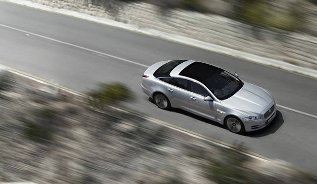 <strong>Jaguar XJ｜ジャガー XJ</strong>