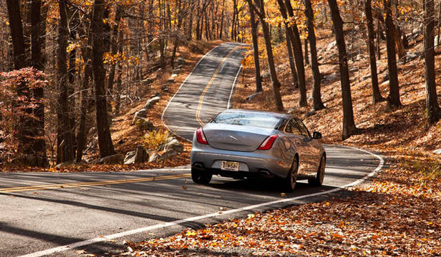 <strong>Jaguar XJ｜ジャガー XJ</strong>