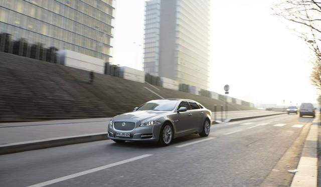 <strong>Jaguar XJ｜ジャガー XJ</strong>