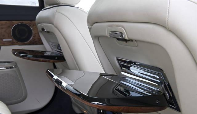 <strong>Jaguar XJ｜ジャガー XJ</strong>