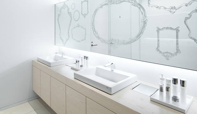 <strong>資生堂｜SHISEIDO </strong>　『SHISEIDO THE GINZA』　2階 有料パウダールーム「DRESSING TABLE」