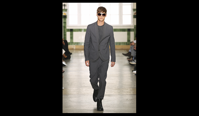 <strong>KRIS VAN ASSCHE｜クリス ヴァン アッシュ</strong>　