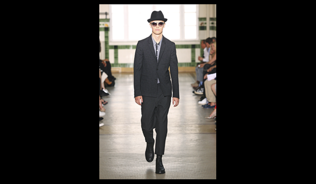 <strong>KRIS VAN ASSCHE｜クリス ヴァン アッシュ</strong>　