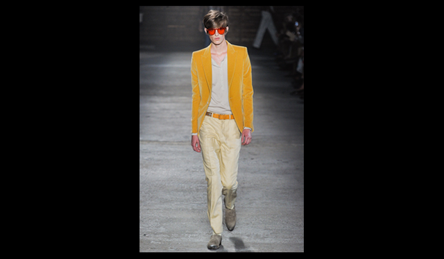 <strong>ALEXANDER McQUEEN｜アレキサンダー・マックイーン</strong>　