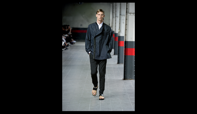 <strong>DRIES VAN NOTEN｜ドリス ヴァン ノッテン</strong>　