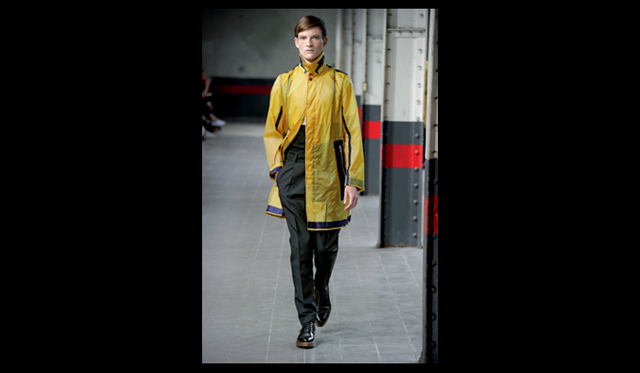 <strong>DRIES VAN NOTEN｜ドリス ヴァン ノッテン</strong>　