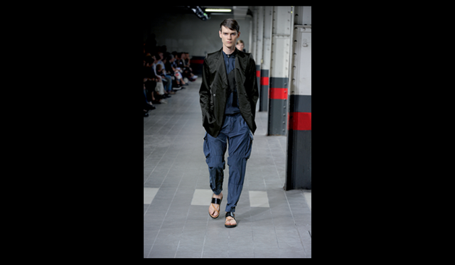 <strong>DRIES VAN NOTEN｜ドリス ヴァン ノッテン</strong>　