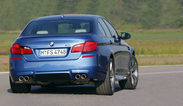 <strong>BMW M5｜ビー・エム・ダブリュー M5</strong>