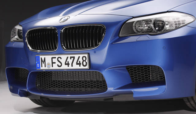<strong>BMW M5｜ビー・エム・ダブリュー M5</strong>