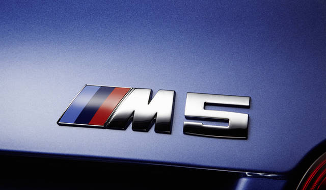 <strong>BMW M5｜ビー・エム・ダブリュー M5</strong>