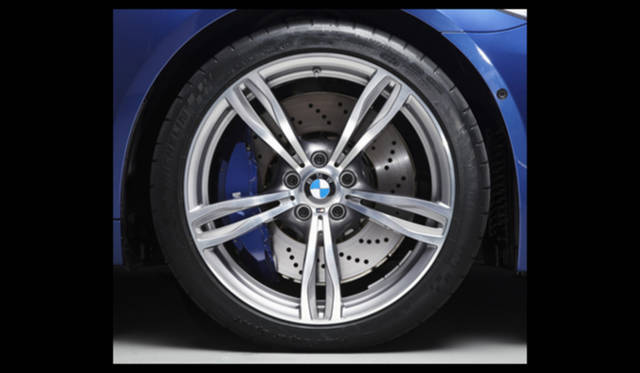 <strong>BMW M5｜ビー・エム・ダブリュー M5</strong>