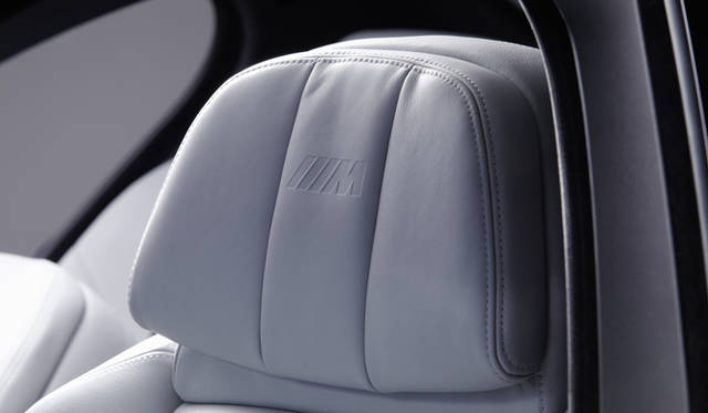 <strong>BMW M5｜ビー・エム・ダブリュー M5</strong>