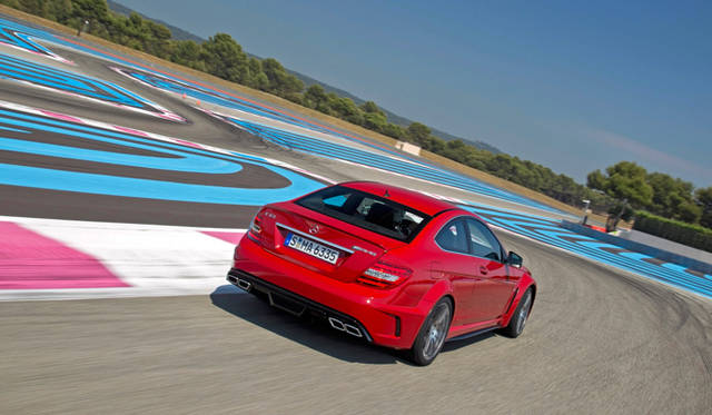 <strong>Mercedes-Benz C 63 AMG Coupe Black Series｜メルセデス・ベンツ C 63 AMG クーペ ブラックシリーズ</strong>