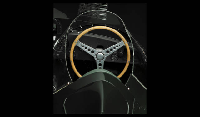 <strong>RALPH LAUREN｜ラルフ ローレン 「The Art of the Automobile」</strong>　Jaguar XKD｜ジャガー XKD（1955） 　©Michael Furman