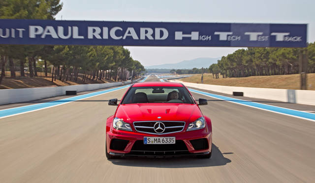 <strong>Mercedes-Benz C 63 AMG Coupe Black Series｜メルセデス・ベンツ C 63 AMG クーペ ブラックシリーズ</strong>