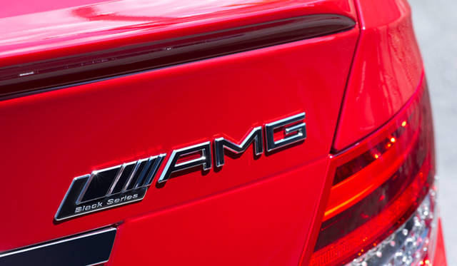 <strong>Mercedes-Benz C 63 AMG Coupe Black Series｜メルセデス・ベンツ C 63 AMG クーペ ブラックシリーズ</strong>