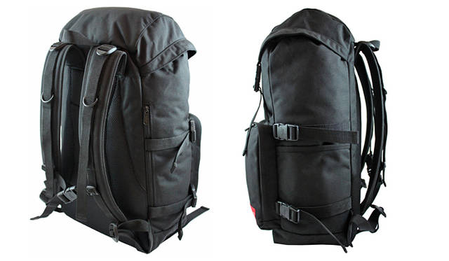 <strong>Manhattan Portage｜マンハッタン ポーテージ</strong>　 「Hiker Backpack（ハイカーバックパック）」MP2103CD2　荷物の増減により、サイドのベルトで厚さの調整が可能。