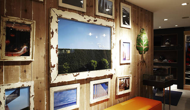 <strong>Ron Herman｜ロンハーマン</strong>　『ロンハーマン千駄ヶ谷店』　「アパレル」コーナー