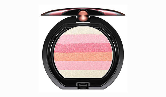 <strong>SONIA RYKIEL｜ソニア リキエル</strong>　2011秋のメイクアップコレクション 「チークカラー パウダー」05