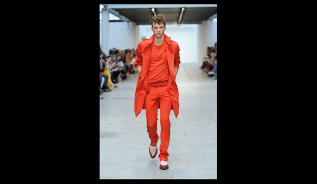 <strong>COSUTUME NATIONAL｜コスチューム・ナショナル</strong>　