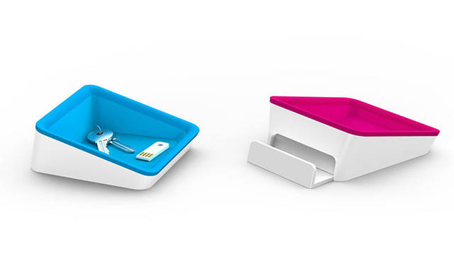 <strong>Bluelounge Design｜ブルーラウンジデザイン</strong>　iPad＆タブレットスタンド「Nest」