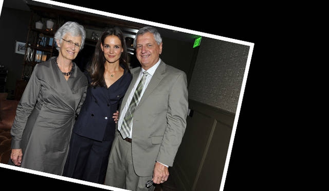 <strong>MaxMara｜マックスマーラ　ウーマン・イン・フィルム ロサンゼルス</strong>　ケイティ・ホームズのファミリー。